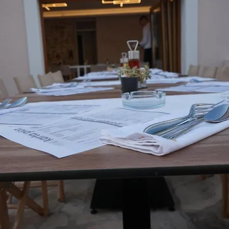 Restoran Humsko Ξενοδοχείο Τρέμπινιε