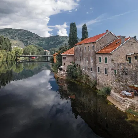 Hotell Restoran Humsko